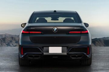 BMW 740i Auto LWB Review