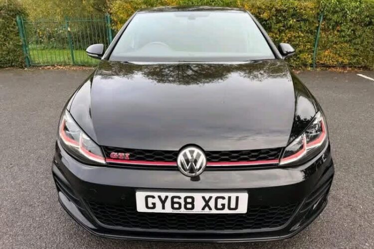 Volkswagen Golf Review