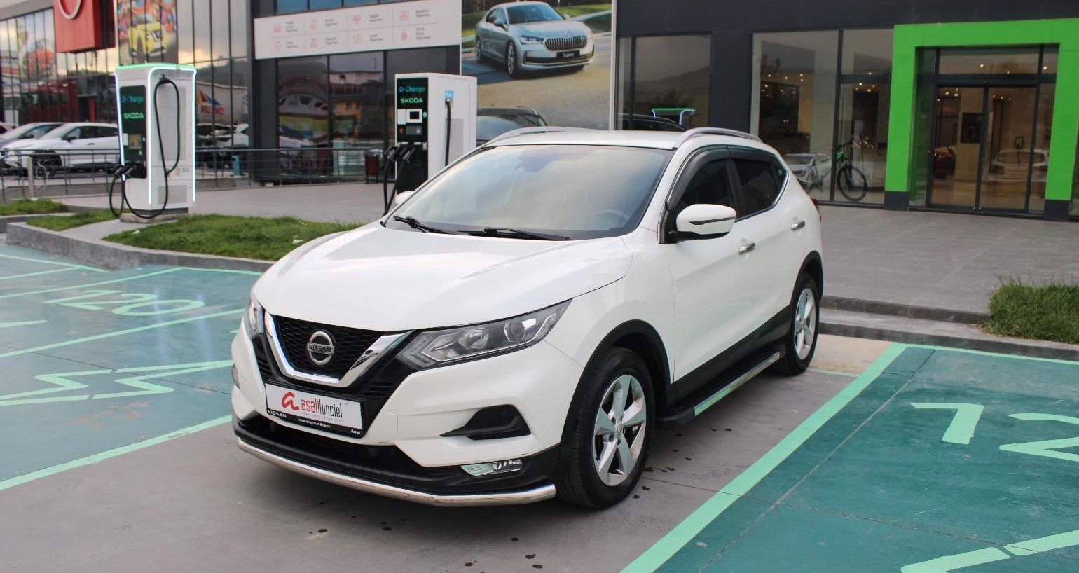 2018 Nissan Qashqai Acenta Premium Review